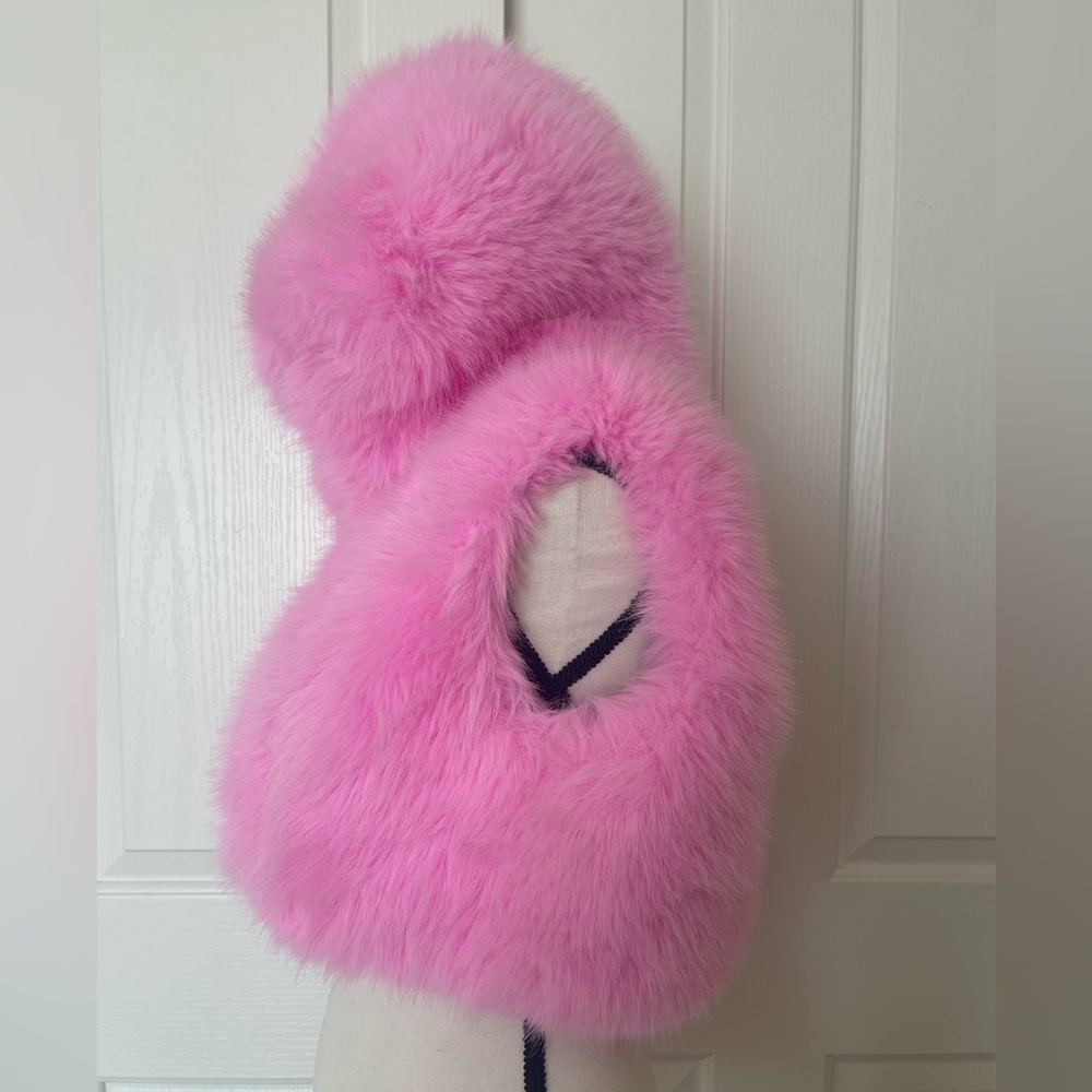 Bubblegum Pink Faux Fur Crop Hooded Vest - Picture 15 of 17